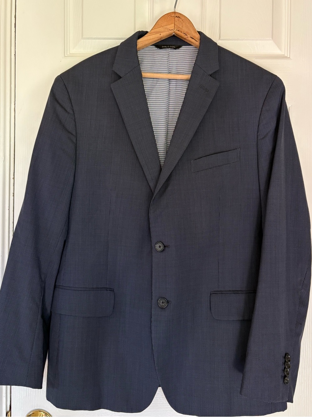 Banana Republic Men's Blue Gray Two-Button Blazer with contrasting gingham 42 S